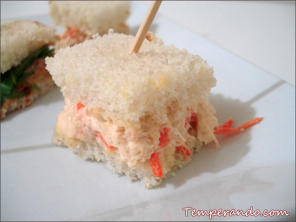 MINI SANDUICHES - PETISCOS - FRANGO
